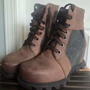 Sorel Women's Joan of Arctic Wedge III Lexie Boot